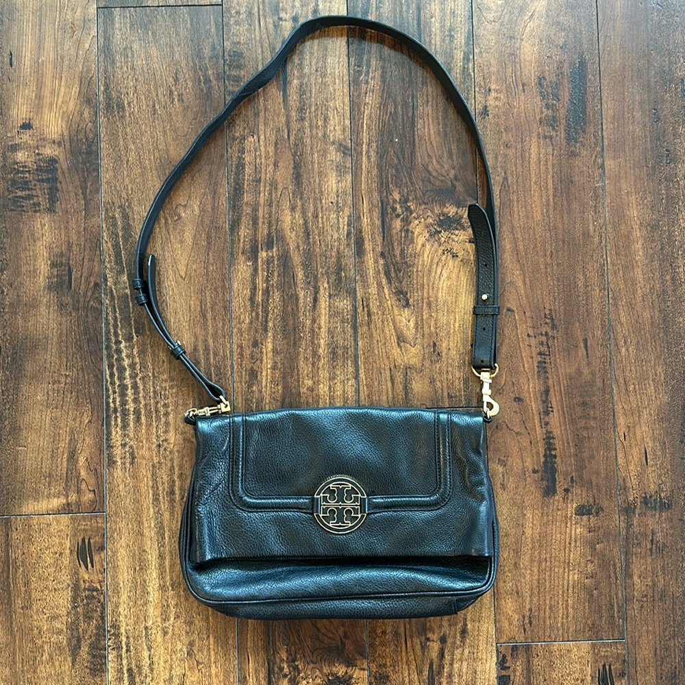 Tory Burch Amanda Foldover Leather Crossbody Bag